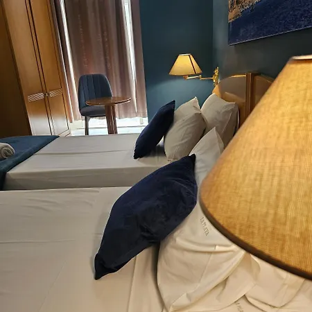 La Playa Hotel 3*