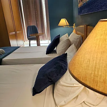 Hotel La Playa